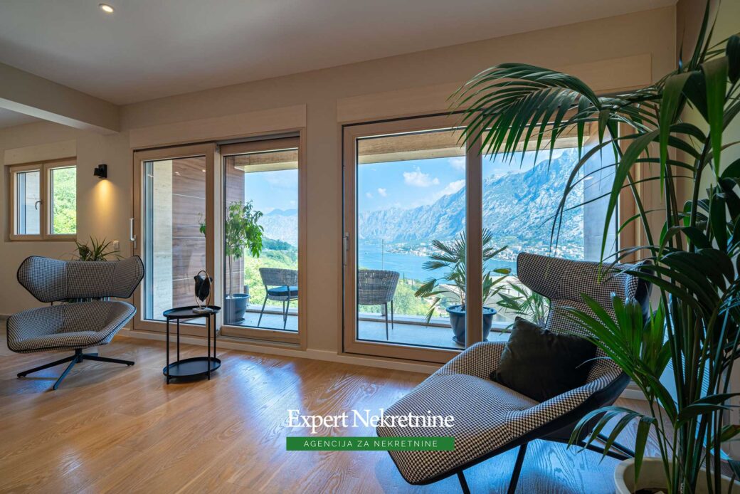 Apartment for sale in Bay of Kotor