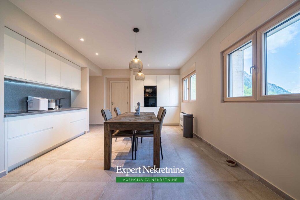 Apartment for sale in Bay of Kotor