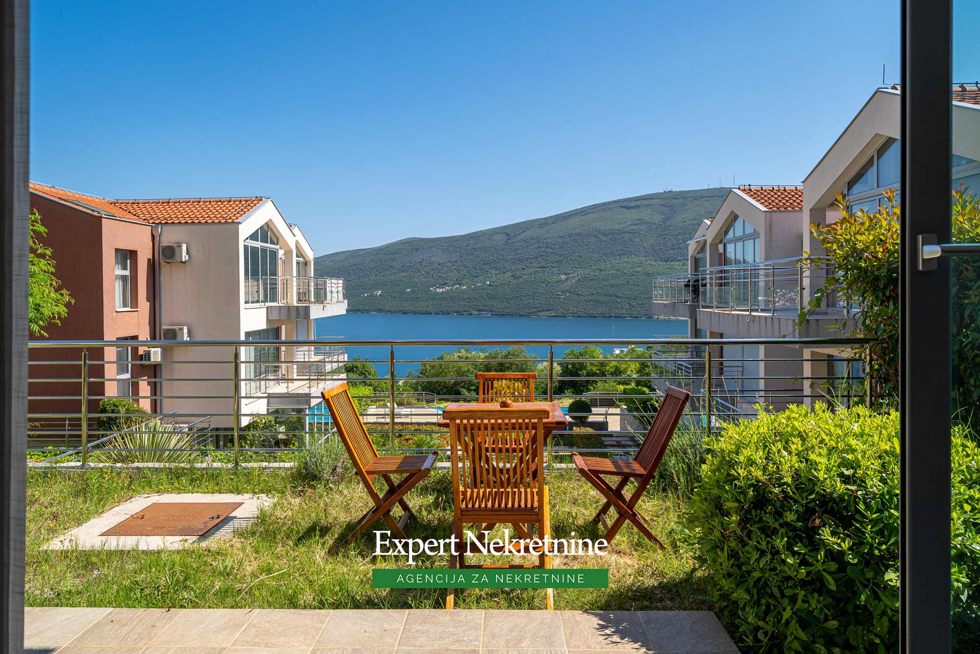 Two bedroom apartment for sale in Herceg Novi