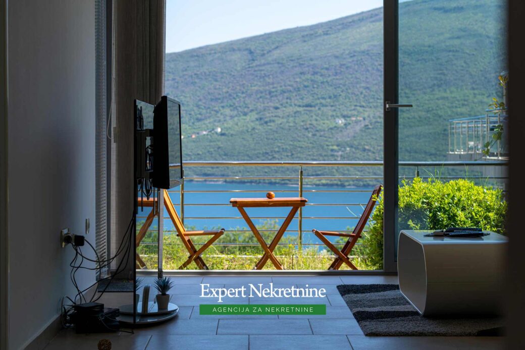 Two bedroom apartment for sale in Herceg Novi