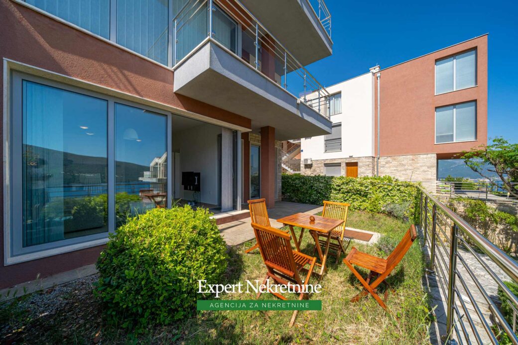 Two bedroom apartment for sale in Herceg Novi