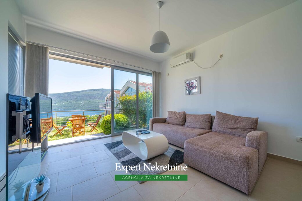 Two bedroom apartment for sale in Herceg Novi