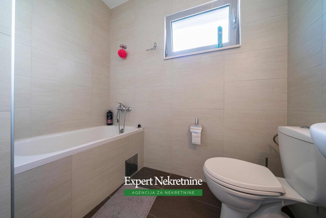 Dvosoban apartman u Herceg Novom