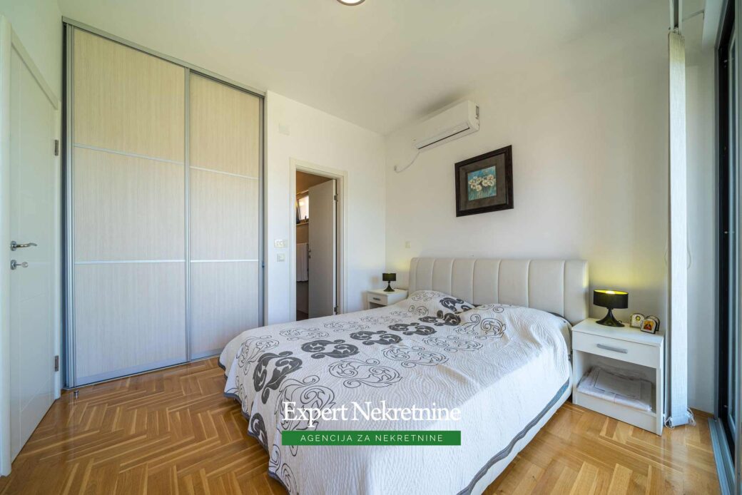 Dvosoban apartman u Herceg Novom