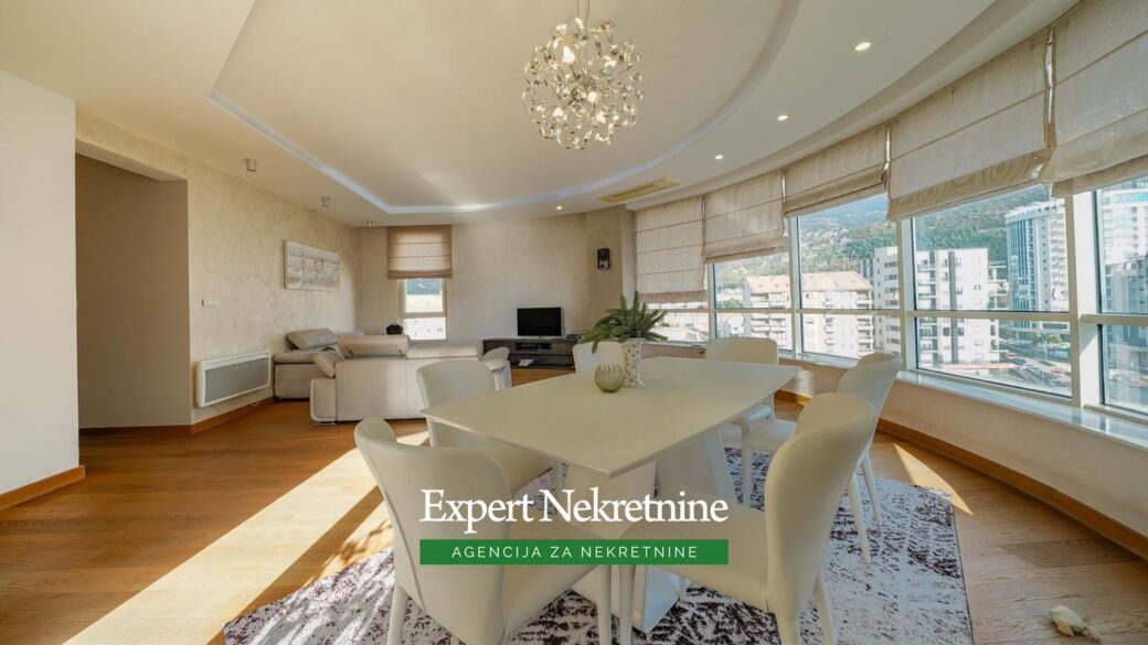 Prodaje se apartman u Budvi