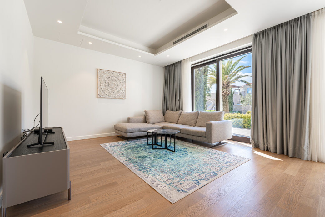 One-bedroom-apartment-for-sale-in-Porto-Novi (10)