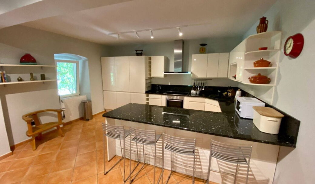 kotor-prcanj-house-232-sqm-land-plot-580-sqm-montenegro-for-sale-H-02246 (9)