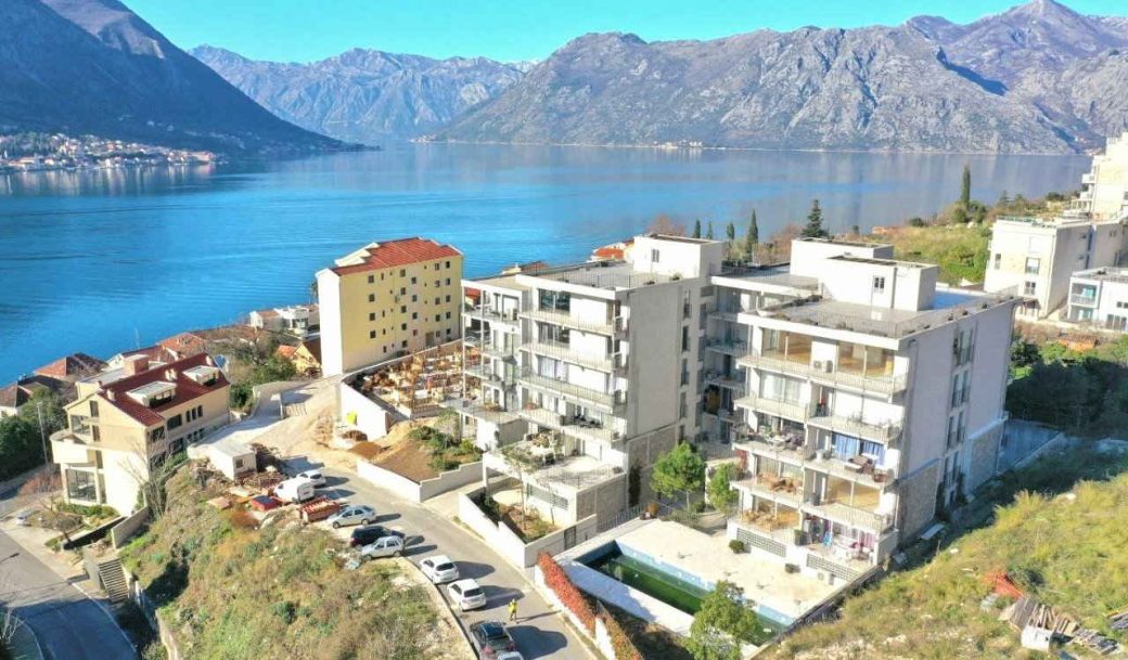 kotor-dobrota-penthouse-three bedroom-200-sqm-montenegro-for-sale-A-01942 (1)