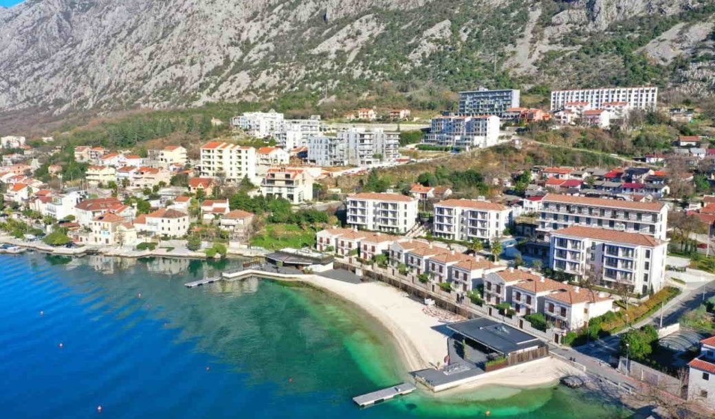 kotor-dobrota-penthouse-three bedroom-200-sqm-montenegro-for-sale-A-01942 (8)