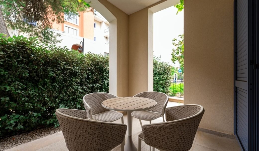 tivat-lustica-bay-apartment-one-bedroom-56-sqm-garden-31-sqm-montenegro-for-sale-A-02667 (2)