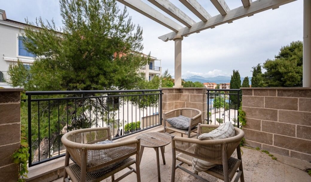 tivat-lustica-bay-apartment-one-bedroom-56-sqm-montenegro-for-sale-A-02666 (10)