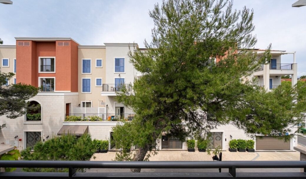 tivat-lustica-bay-apartment-one-bedroom-56-sqm-montenegro-for-sale-A-02666 (11)