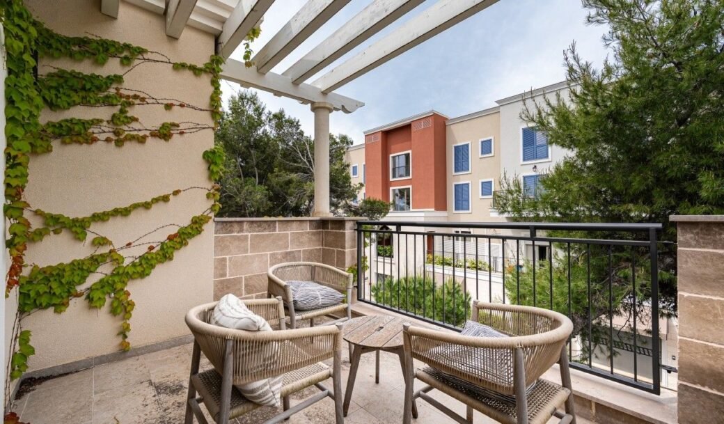 tivat-lustica-bay-apartment-one-bedroom-56-sqm-montenegro-for-sale-A-02666 (12)
