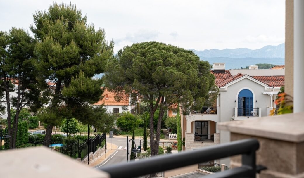 tivat-lustica-bay-apartment-one-bedroom-56-sqm-montenegro-for-sale-A-02666 (15)