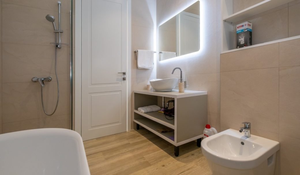 budva-skocidjevojka-villa-217-sqm-land-plot-462-sqm-montenegro-for-sale-V-02759 (10)