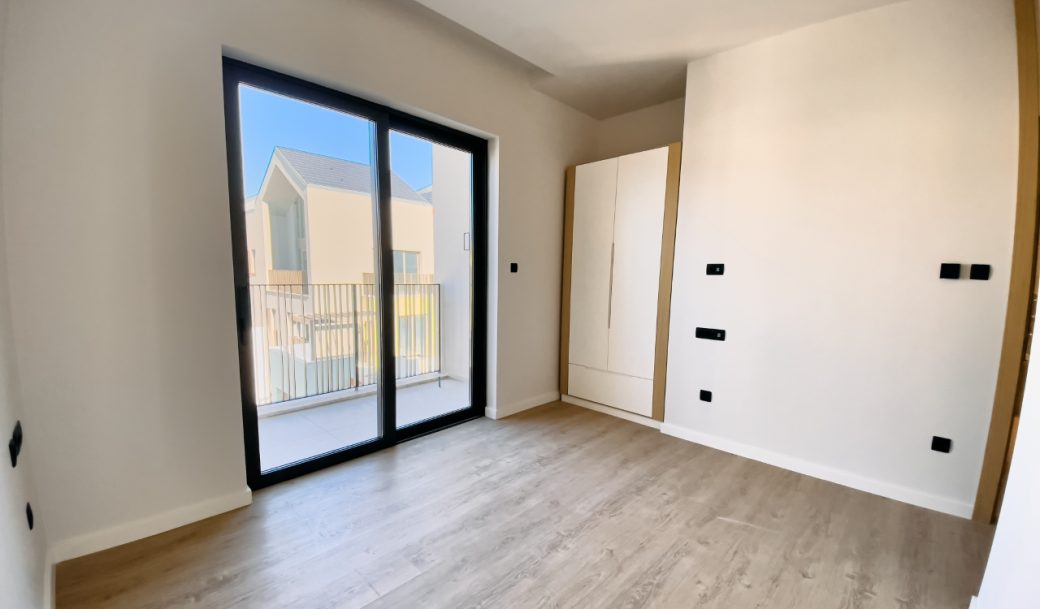 tivat-center-boka-place-apartment-102-sqm-montenegro-for-sale-A-02783 (7)