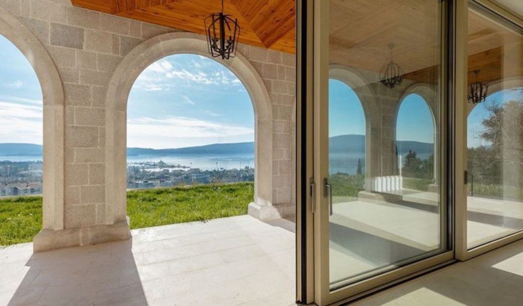 tivat-donja-lastva-villa-1400-sqm-land-plot-4200-sqm-montenegro-for-sale-V-02788 (15)