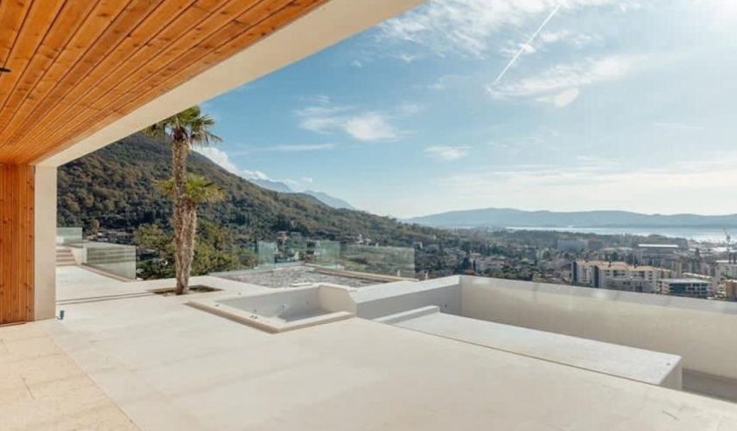 tivat-donja-lastva-villa-1400-sqm-land-plot-4200-sqm-montenegro-for-sale-V-02788 (20)