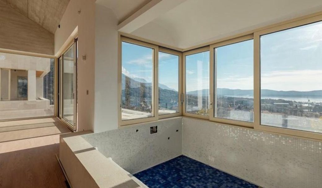 tivat-donja-lastva-villa-1400-sqm-land-plot-4200-sqm-montenegro-for-sale-V-02788 (24)