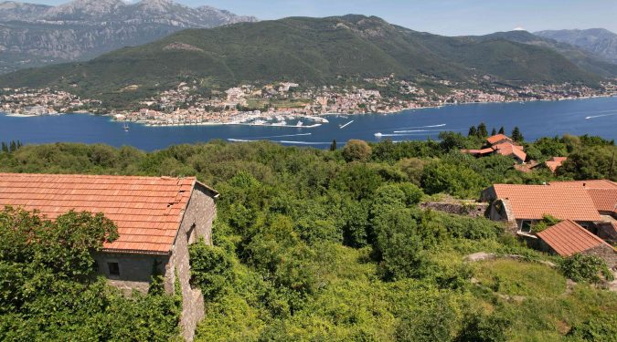 urbanizovan plac lustica