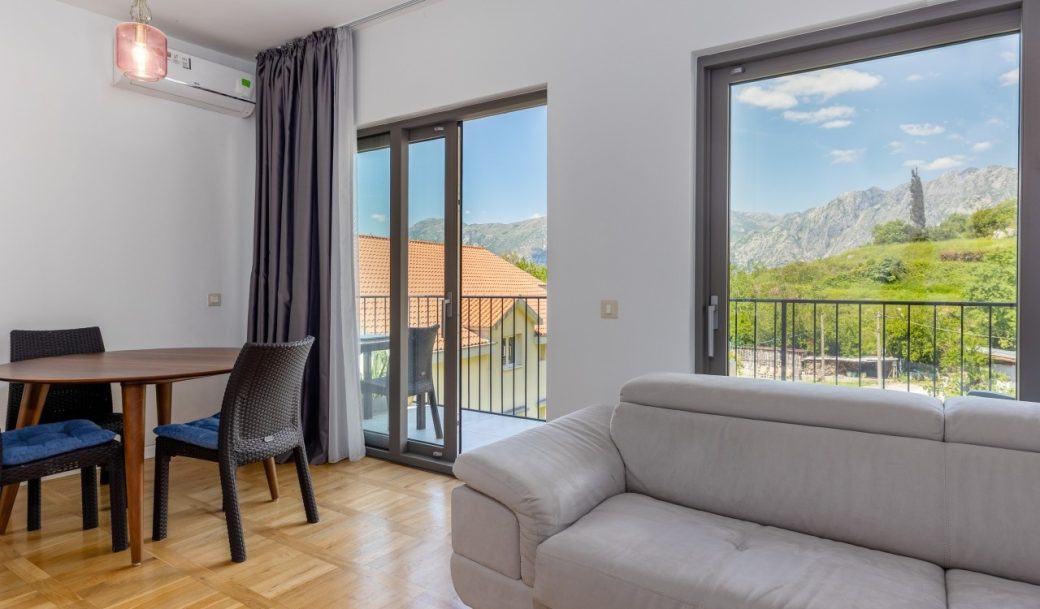 kotor-dobrota-apartment-one-bedroom-52-sqm-montenegro-for-sale-A-02808 (13)
