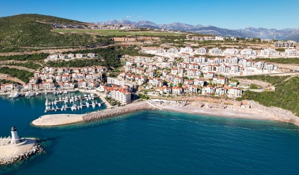 tivat-lustica-bay-apartment-three-bedroom-108-sqm-terrace-42-sqm-montenegro-for-sale-A-02823 (12)