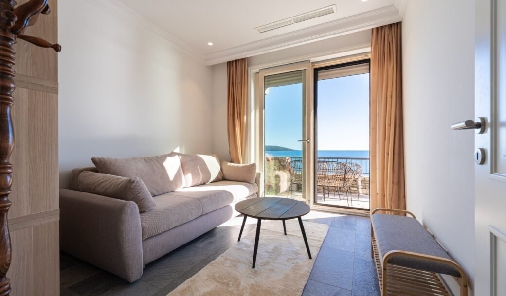 tivat-lustica-bay-apartment-three-bedroom-108-sqm-terrace-42-sqm-montenegro-for-sale-A-02823 (16)