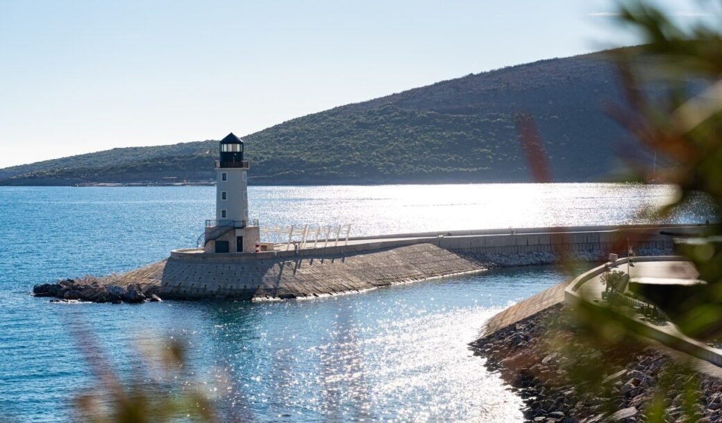 tivat-lustica-bay-apartment-three-bedroom-108-sqm-terrace-42-sqm-montenegro-for-sale-A-02823 (24)