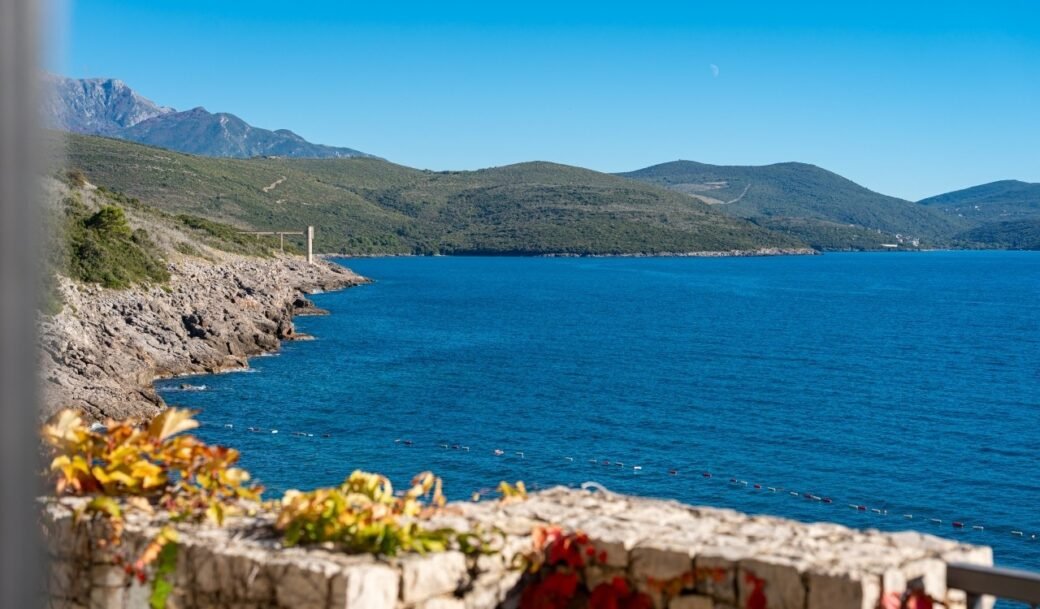 tivat-lustica-bay-apartment-three-bedroom-108-sqm-terrace-42-sqm-montenegro-for-sale-A-02823 (35)