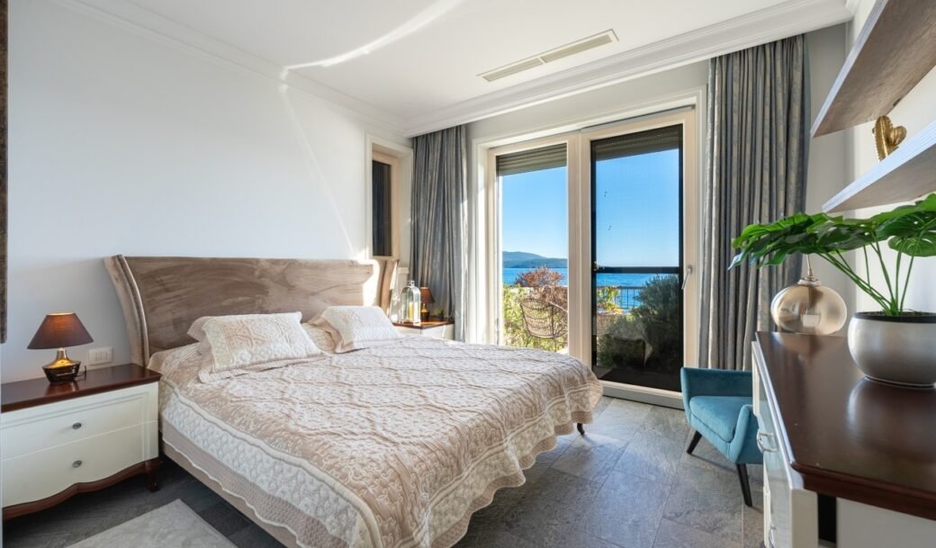 tivat-lustica-bay-apartment-three-bedroom-108-sqm-terrace-42-sqm-montenegro-for-sale-A-02823 (4)