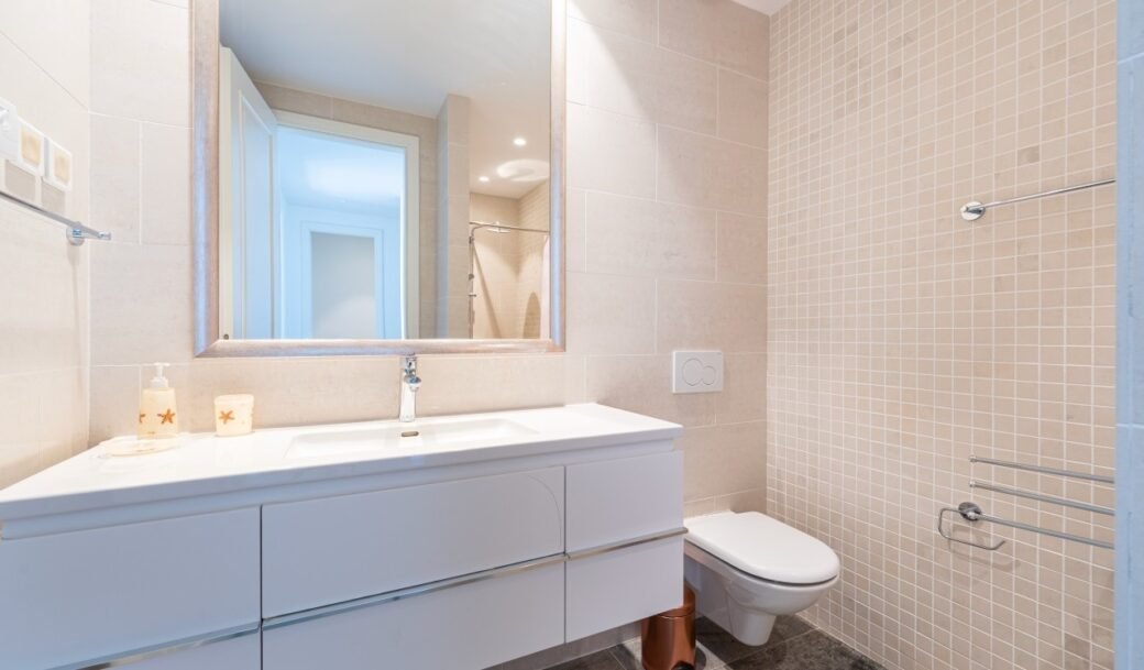 tivat-lustica-bay-apartment-three-bedroom-108-sqm-terrace-42-sqm-montenegro-for-sale-A-02823 (6)