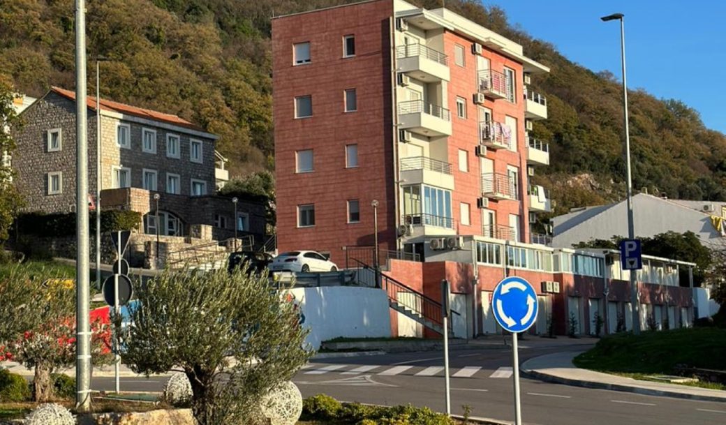 budva-petrovac-apartment-two-bedroom-60-sqm-terrace-25-sqm-montenegro-for-sale-A-02956 (18)