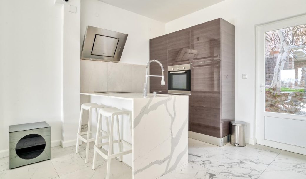 budva-petrovac-apartment-two-bedroom-60-sqm-terrace-25-sqm-montenegro-for-sale-A-02956 (28)
