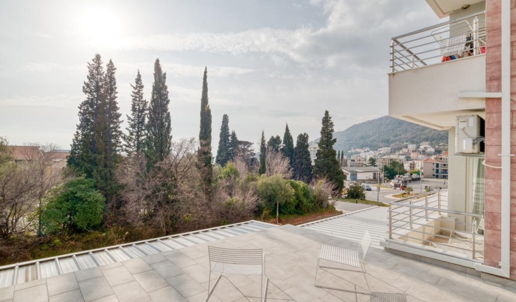 budva-petrovac-apartment-two-bedroom-60-sqm-terrace-25-sqm-montenegro-for-sale-A-02956 (32)