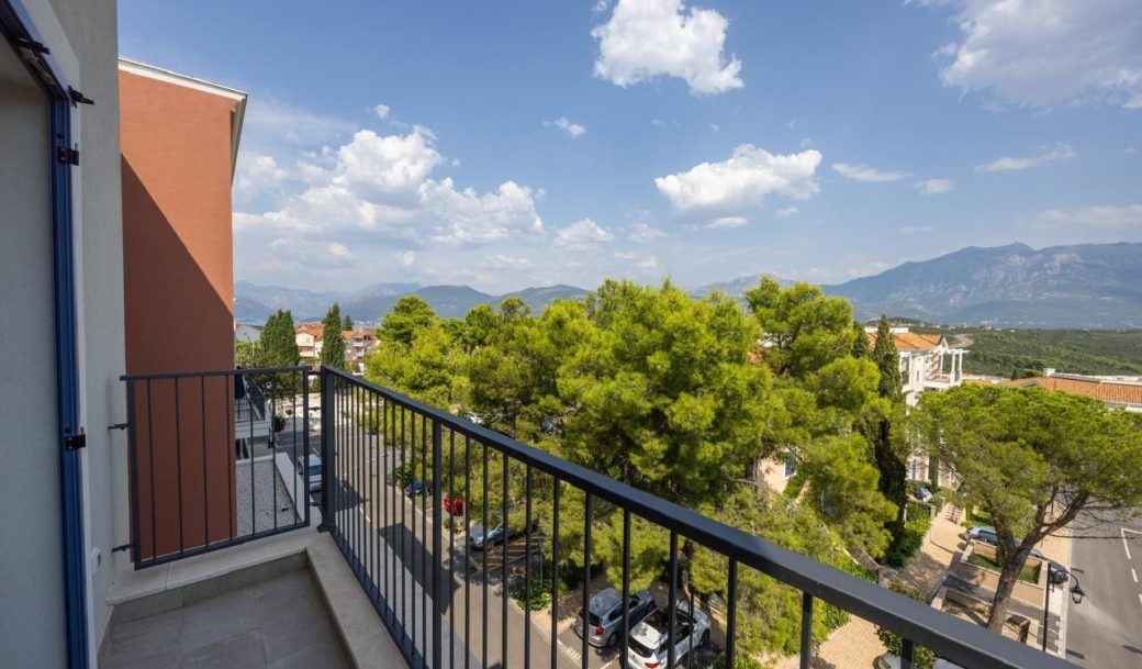 tivat-lustica-bay-apartment-two-bedroom-72-sqm-terrace-8-sqm-montenegro-for-sale-A-02955 (11)