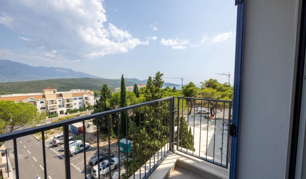 tivat-lustica-bay-apartment-two-bedroom-72-sqm-terrace-8-sqm-montenegro-for-sale-A-02955 (12)