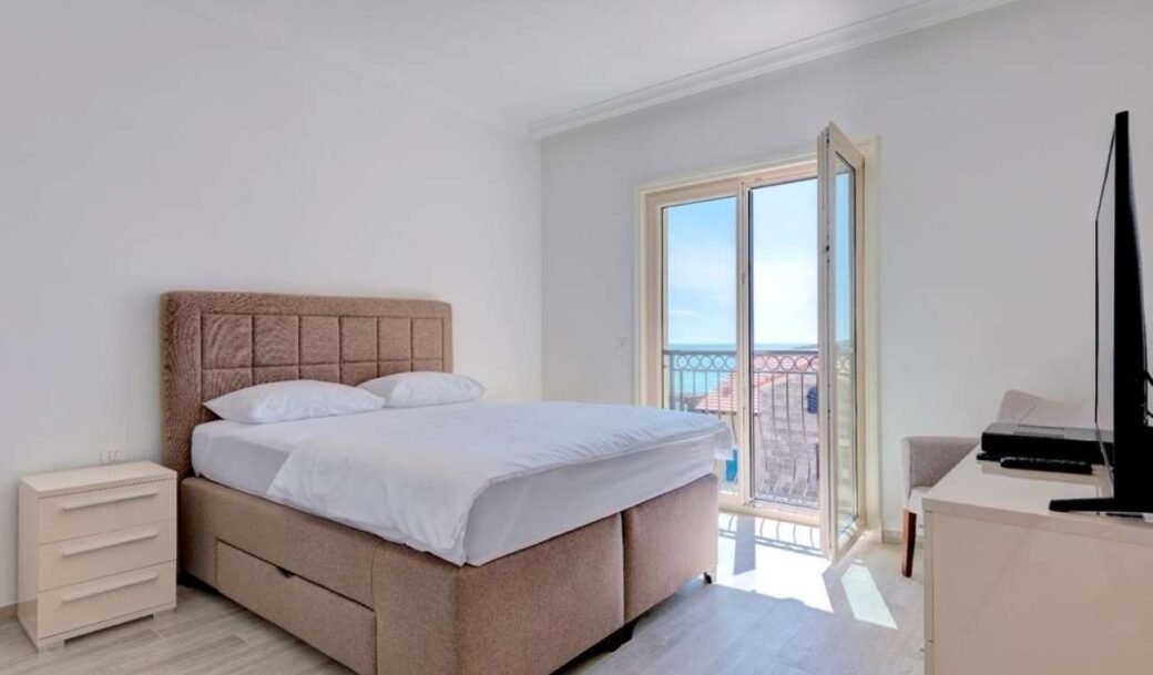 tivat-lustica-bay-apartment-two-bedroom-montenegro-for-sale-A-00079 (12)