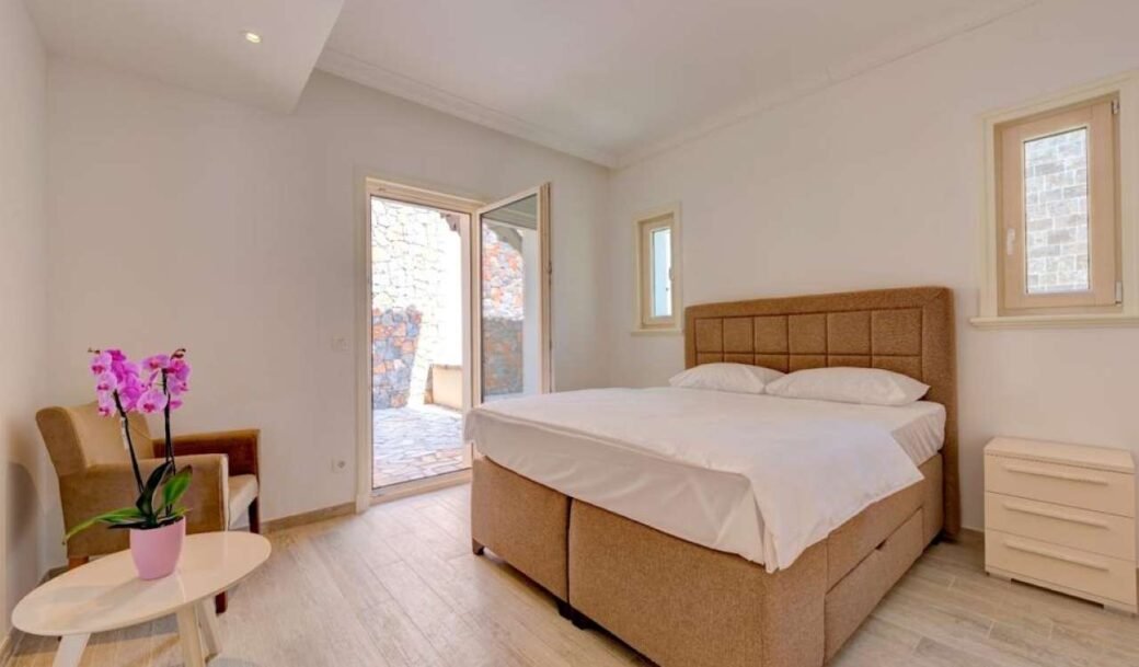 tivat-lustica-bay-apartment-two-bedroom-montenegro-for-sale-A-00079 (8)