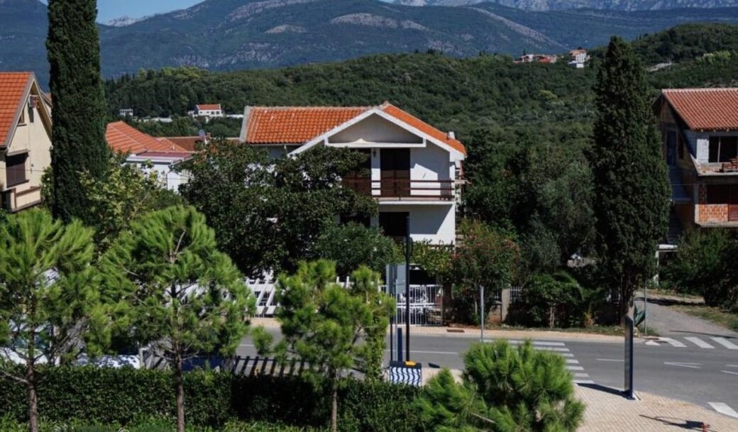 tivat-lustica-bay-centrale-apartment-one-bedroom-50-sqm-montenegro-for-sale-A-02992 (9)