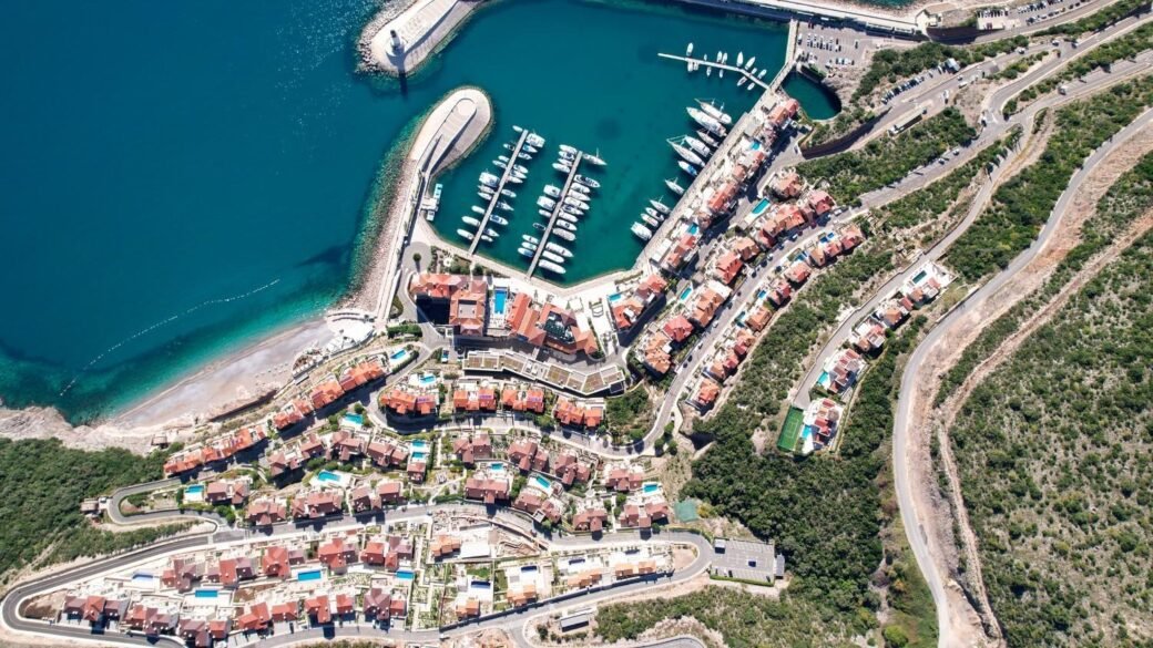 lustica-bay-complex-apartment-one-two-bed-room-71-sqm-113-sqm-montenegro-for-sale-A-03005 (2)