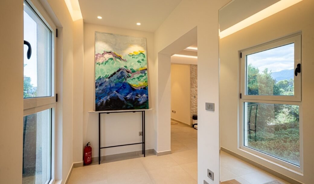 tivat-center-apartment-two-bedroom-122-sqm-montenegro-for-sale-A-03004 (12)