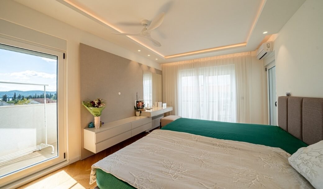 tivat-center-apartment-two-bedroom-122-sqm-montenegro-for-sale-A-03004 (17)