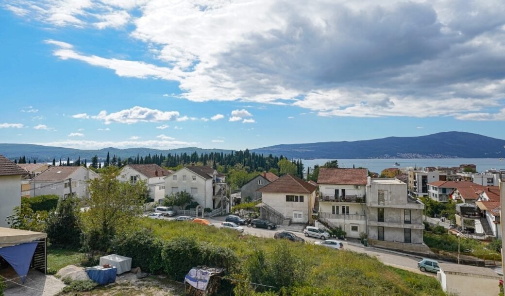 tivat-center-apartment-two-bedroom-122-sqm-montenegro-for-sale-A-03004 (18)