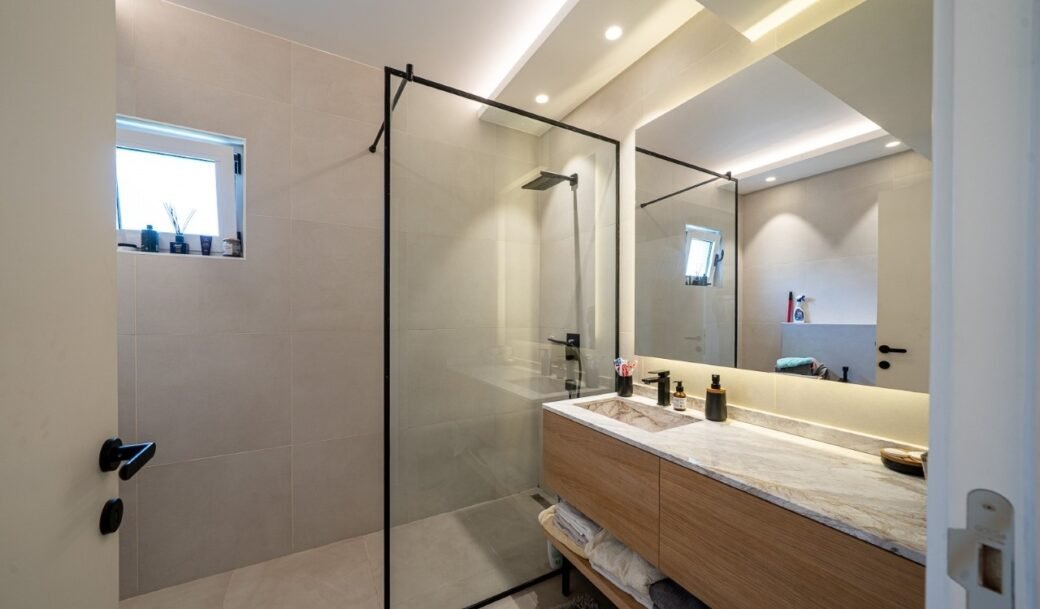 tivat-center-apartment-two-bedroom-122-sqm-montenegro-for-sale-A-03004 (20)