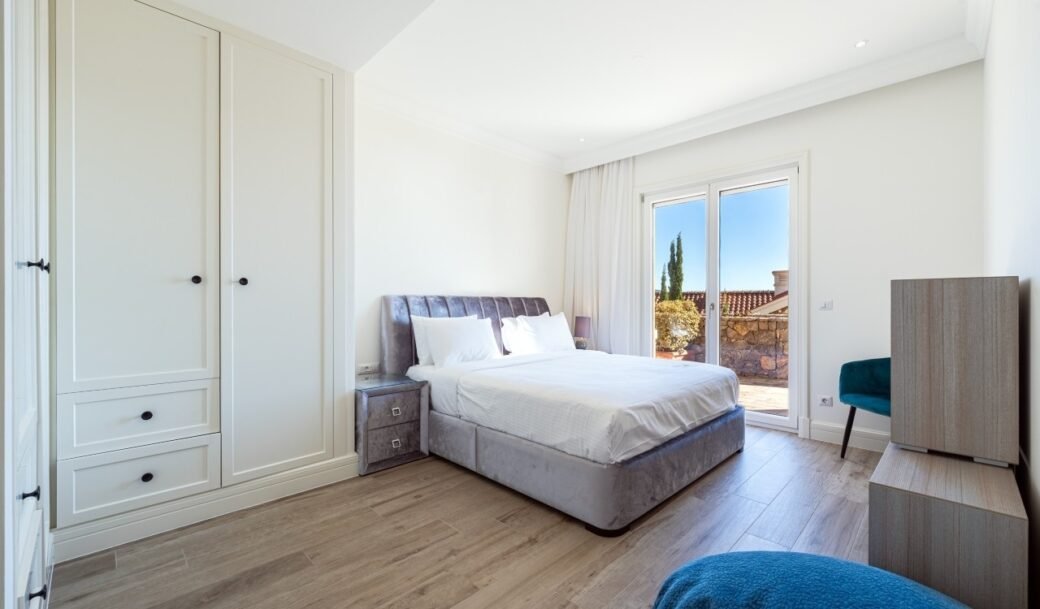 tivat-lustica-bay-apartament-two-bedroom-113-sqm-montenegro-for-sale-A-03005 (18)