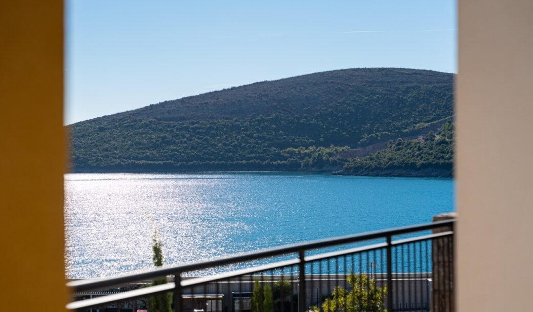 tivat-lustica-bay-apartament-two-bedroom-113-sqm-montenegro-for-sale-A-03005 (23)