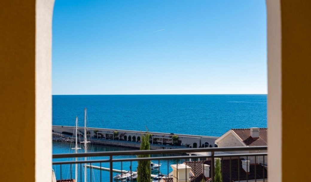 tivat-lustica-bay-apartament-two-bedroom-113-sqm-montenegro-for-sale-A-03005 (27)