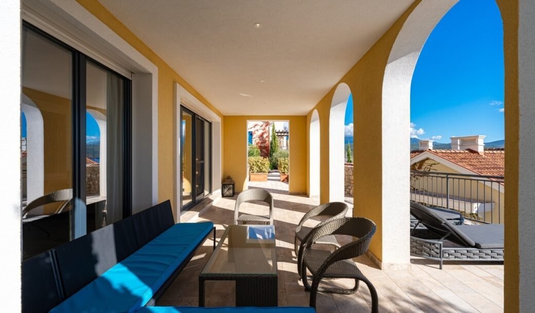 tivat-lustica-bay-apartament-two-bedroom-113-sqm-montenegro-for-sale-A-03005 (9)