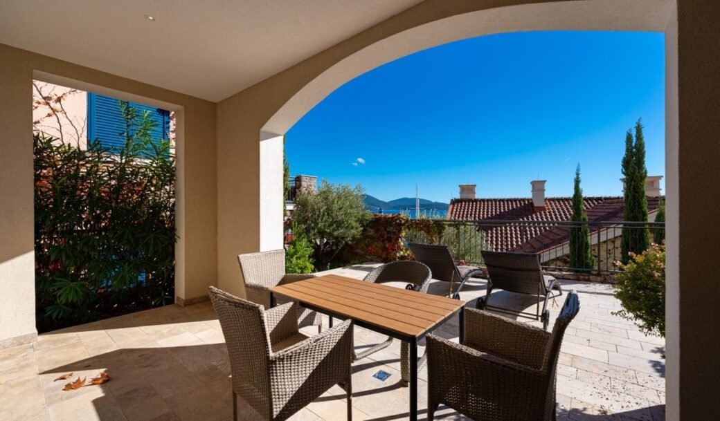 tivat-lustica-bay-apartment-one-bedroom-71-sqm-montenegro-for-sale-A-03005 (11)