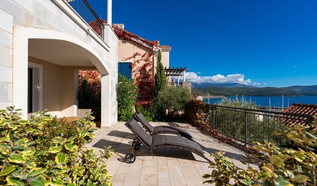 tivat-lustica-bay-apartment-one-bedroom-71-sqm-montenegro-for-sale-A-03005 (13)